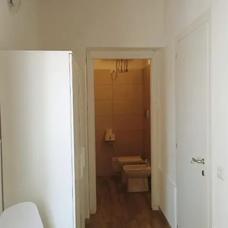 Casa Dei Talenti 招待所 卡利亚里